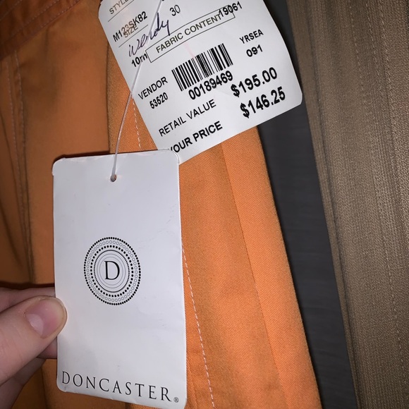 NWT Doncaster Orange/Peach skirt size 10 - Picture 3 of 4